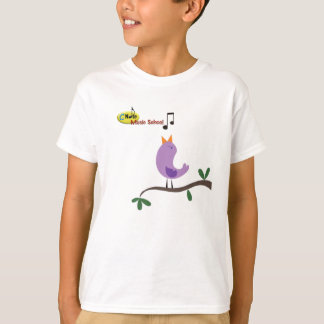 Cante como un pájaro en la camisa de los niños de