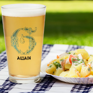 Capital decorativa G del nudo celta del siglo XVI