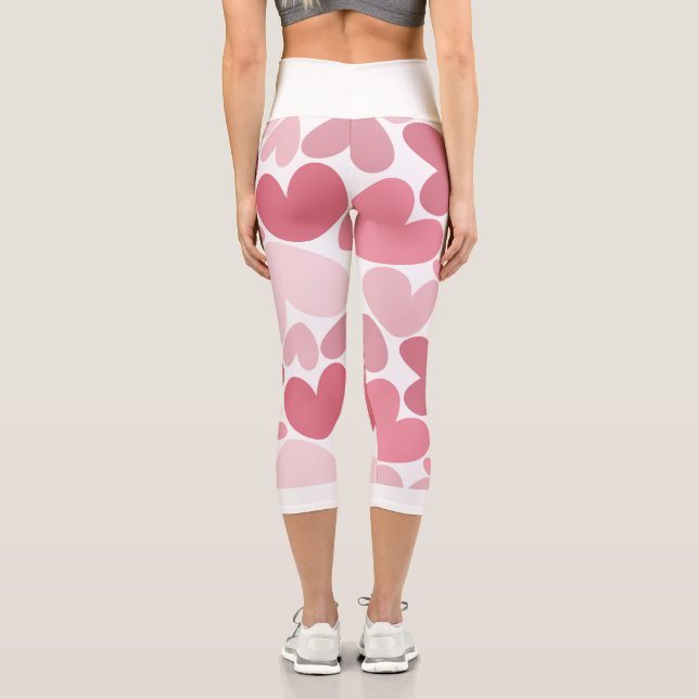 Capri Seamless Pink Hearts Pattern Leggings – Romantic (Reverso )