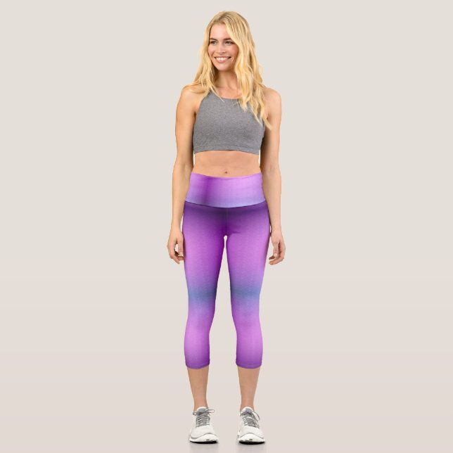 Capri Una persona que lleva leggings con gradiente púrpu (Anverso)