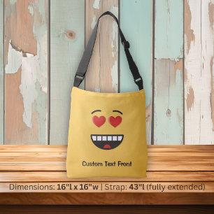 Cara sonriente con bolso de cuerpo cruzado de ojos