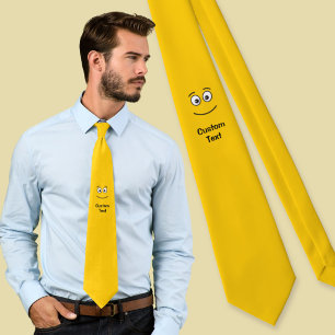 Cara sonriente con ojos abiertos Corbata