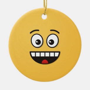 Cara sonriente con ornamento cerámico de boca abie