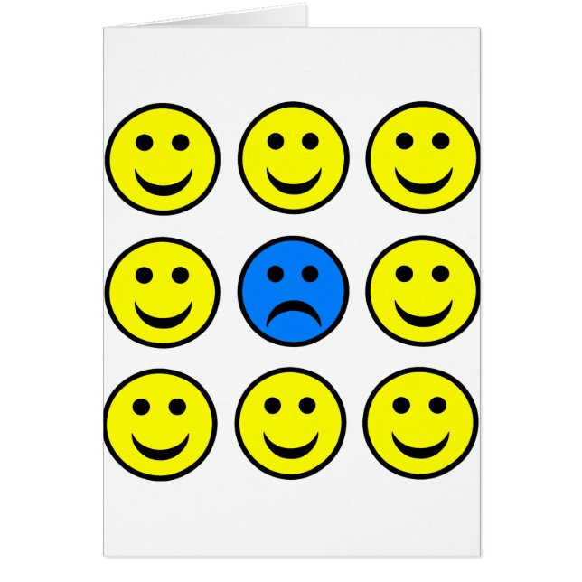 Cara triste en una muchedumbre de feliz (Frente)