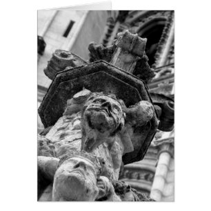 Caras en la tarjeta de la catedral