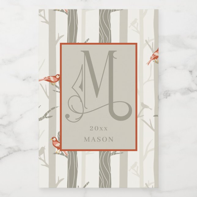 Cardenales divertidos en árboles de Birch Monogram (Etiqueta única)