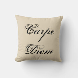 Carpe Diem se apropia del día del Cojín decorativo