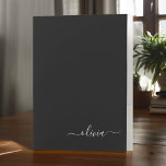 Carpeta Con Bolsillos Black Simple Modern Script Monograma Girly Name<br><div class="desc">Carpeta de bolsillo con el nombre de monograma de script moderno simple negro. Esto hace que el dulce perfecto cumpleaños 16,  boda,  ducha de novia,  aniversario,  ducha de bebé o fiesta de soltera sea regalo para alguien que ama el lujo glam y los estilos de moda.</div>