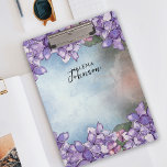 Carpeta De Pinza Boho Acuarela Lavanda Púrpura Hidrangea Frame<br><div class="desc">Aumente su estilo con nuestro exquisito portapapeles diseñado por el personalizado. Aprovecha el encanto intemporal de un marco de hidrangea púrpura de acuarela, situado sobre un fondo de gradiente relajante en tonos verde azulados, verdes y azules. Este portapapeles no sólo es estéticamente agradable sino también altamente funcional, ya que el...</div>