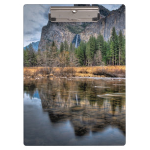 Carpeta De Pinza Caídas escénicas de Yosemite