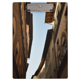 Carpeta De Pinza Calle bañada por el sol
