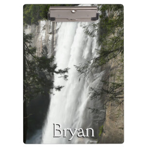 Carpeta De Pinza Cascada Vernal III en el Parque Nacional Yosemite
