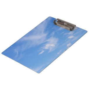 Carpeta De Pinza Cielo Azul Con Nubes Vestidas