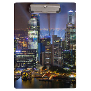 Carpeta De Pinza Ciudad de Singapur céntrica de noche