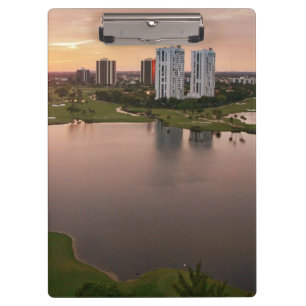 Carpeta De Pinza Club de campo en la puesta del sol, Aventura, la