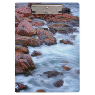 Carpeta De Pinza Costa rocosa con agua, Canadá