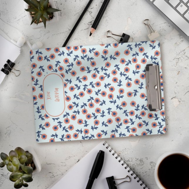 Carpeta De Pinza Ditsy Coral Daisies – Mini Floral Seamless Pattern (Subido por el creador)