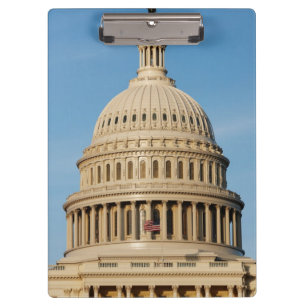 Carpeta De Pinza Edificio del capitolio tirado en la oscuridad