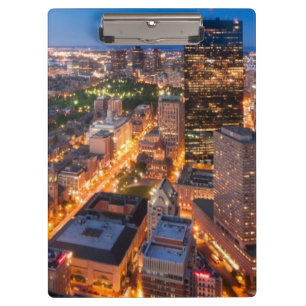 Carpeta De Pinza El horizonte de Boston en la oscuridad
