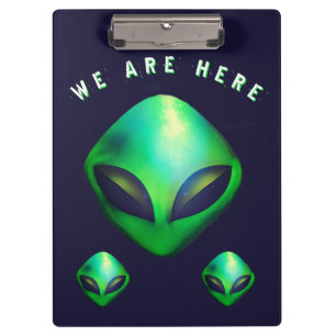 Carpeta De Pinza "Estamos Aquí" cabeza de alienígena verde