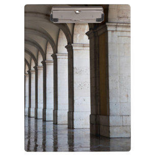 Carpeta De Pinza Europa, Portugal, Lisboa. Columnas del pórtico