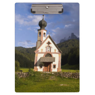 Carpeta De Pinza Hermosa iglesia solitaria y aislada llamada Rainui