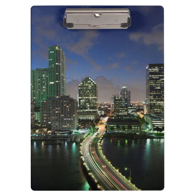 Carpeta De Pinza Horizonte urbano elevado de la ciudad (Anverso)
