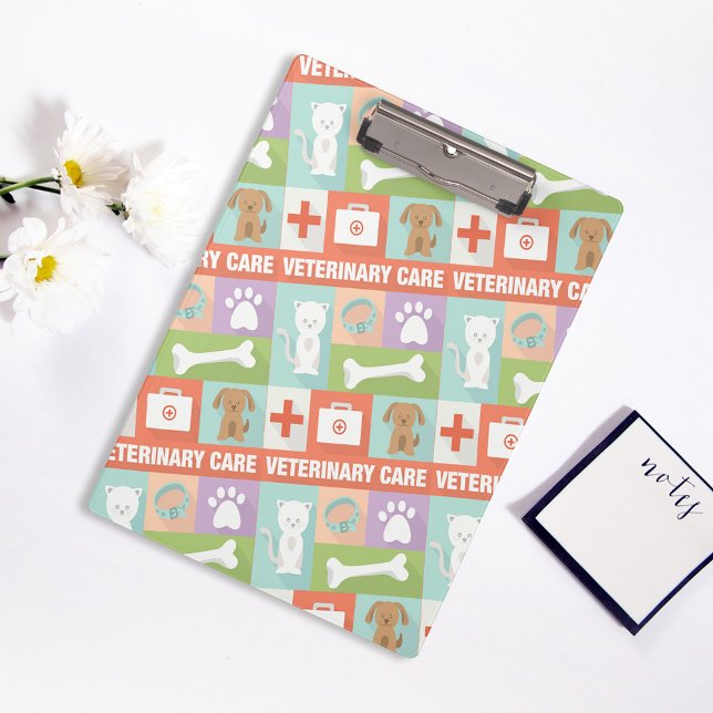 Carpeta De Pinza Icónico veterinario profesional diseñado (Subido por el creador)