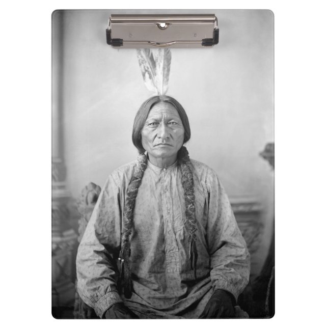 Carpeta De Pinza Líder lakota sacudiendo a indígenas norteamericano (Anverso)