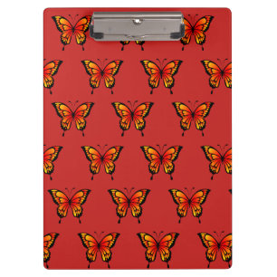 Carpeta De Pinza Mariposas rojas por un hombre de almacén.