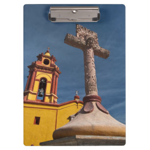 Carpeta De Pinza México, Bernal. Vista de Iglesia de San Sebastian