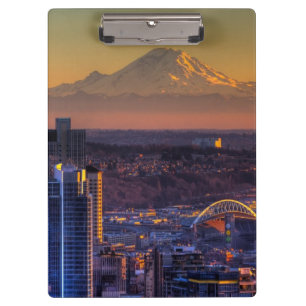 Carpeta De Pinza Opinión de Seattle céntrica, fútbol del paisaje