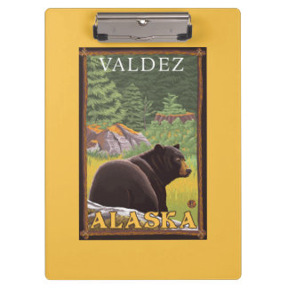 Carpeta De Pinza Oso negro en el bosque - Valdez, Alaska