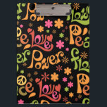 Carpeta De Pinza Paz y amor por el arte del eslogan<br><div class="desc">Este es el diseño de patrones de paz y amor de estilo más original de los años 60. ¡Tiene poder floral, galore! No necesitas ir a un concierto en el barro para sentir el amor por este diseño. Sé salvaje, hazte loco y lindo y totalmente retro con una camisa divertida...</div>