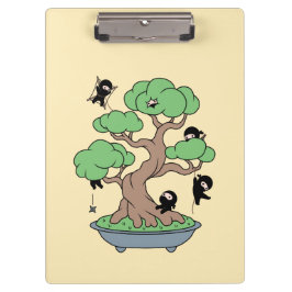 Carpeta De Pinza Pequeños Ninjas en árbol bonsai en amarillo