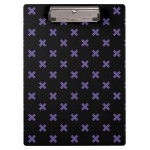 Carpeta De Pinza Pies cruzados ultravioletas sobre negro