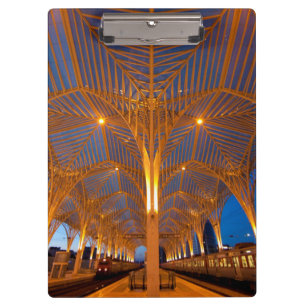 Carpeta De Pinza Portugal, Lisboa. Vista de la estación moderna