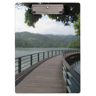 Carpeta De Pinza Puente de bicicleta sobre el agua