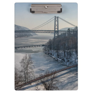 Carpeta De Pinza Puente de la montaña del oso