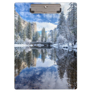 Carpeta De Pinza Reflexión del invierno en Yosemite