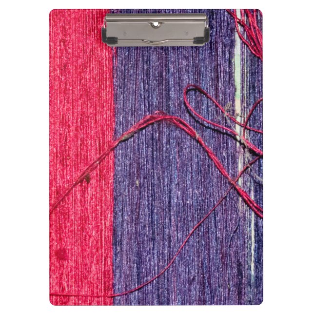 Carpeta De Pinza Seda tailandesa azul y roja hecha a mano (Anverso)