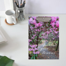 Seguir la ruta del jardín de citas de tus sueños