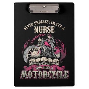 Carpeta De Pinza Subestimar a la enfermera que va en motociclista