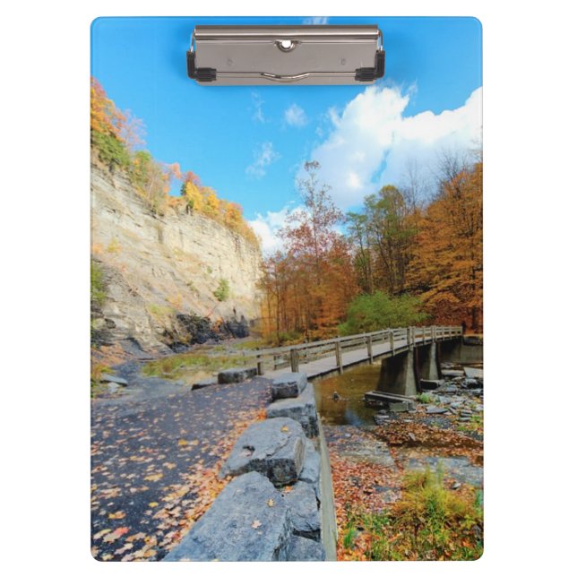 Carpeta De Pinza Taughannock baja parque de estado (Anverso)