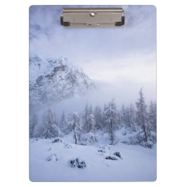 Carpeta De Pinza Tierras maravillosas del invierno, niebla, bosque 
