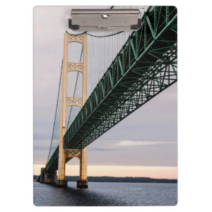 Carpeta De Pinza Una vista del puente de Mackinac desde el lago Mic