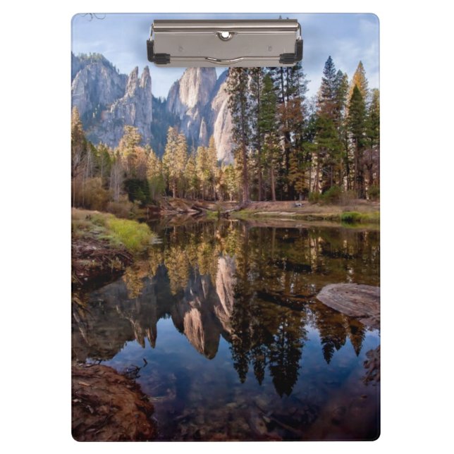 Carpeta De Pinza Vista de los picos de la catedral (Anverso)