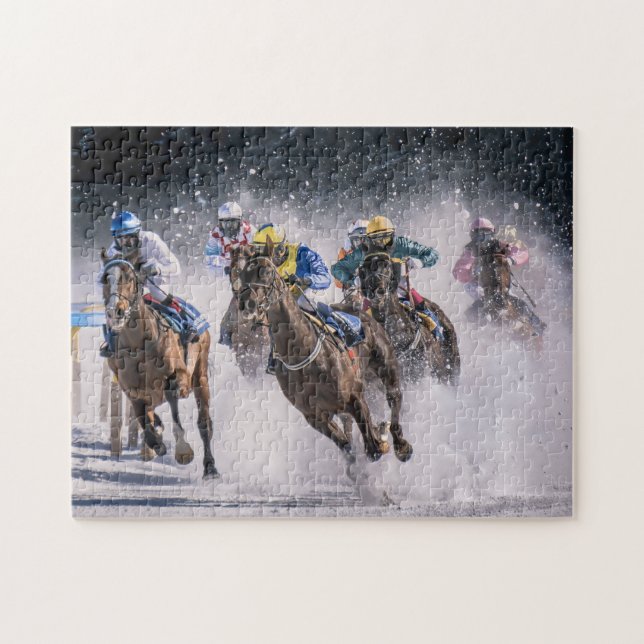 Carreras de caballos en el rompecabezas de nieve (Horizontal)