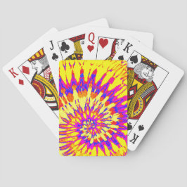 Cartas de juego de tintes en espiral amarilla y pú