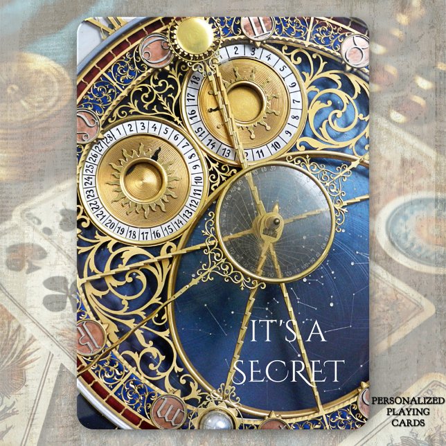 Cartas de juego del secreto del reloj astronómico  (Deck of cards featuring a detail of the astronomical clock in Prague)